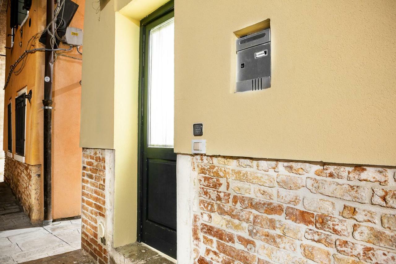 Ca Biennale, Scoprire La Nascosta! Venetië